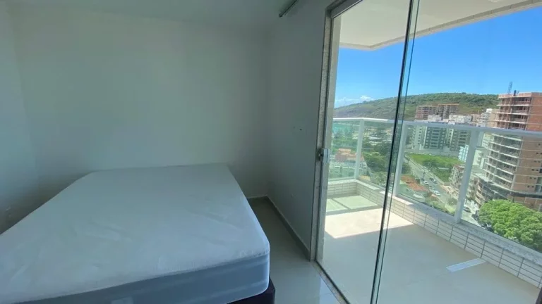 Imagem Cobertura Linear, 04 Quartos, 02 Suites, Area de Lazer, Jacuzzi, 03 Vagas de Garagem, Vista p/ o Mar, Praia do Morro, Guarapari - ES