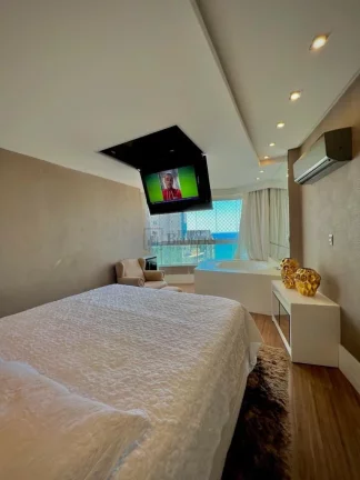 Imagem Cobertura Quadra Mar com 4 suítes e piscina à venda - Balneário Camboriú/SC