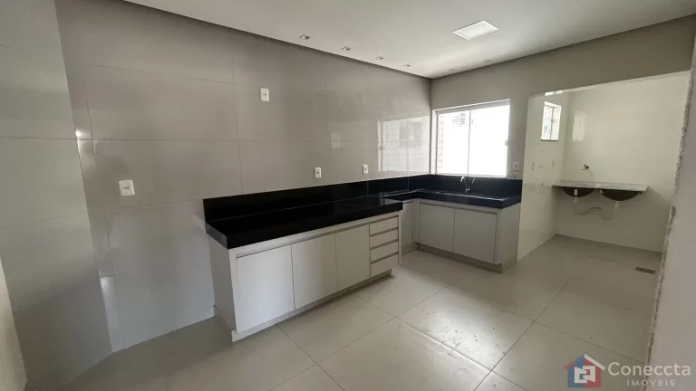 Imagem Apartamento para Aluguel no Bairro Sobradinho – 3 Quartos com Suíte e 2 Vagas – Patos de Minas