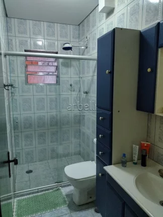 Imagem Vendo 6 casas em Itapecerica da Serra - SP. Excelente oportunidade para quem pretende viver de alugu...