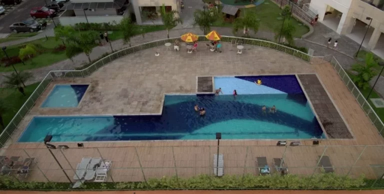 Imagem APARTAMENTO DE 3/4 SENDO 1 SUITE E VARANDA 2 VG VERANO RESIDENCIAL CLUBE - AUGUSTO MONTENEGRO ANDAR ALTO 2 VAGAS perto de colégios e farmácias shopp