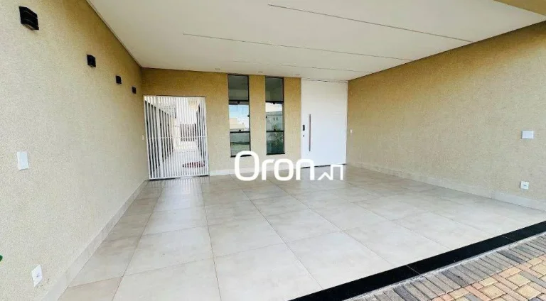 Imagem Casa com 3 dormitórios à venda, 180 m² por R$ 1.350.000,00 - Jardim Veneza - Senador Canedo/GO