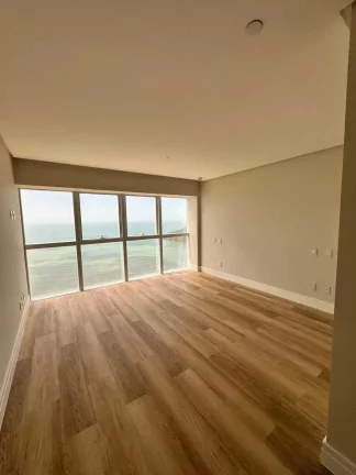 Imagem Apartamento frente mar com 4 suítes e 4 vagas na Barra Sul de Balneário Camboriú