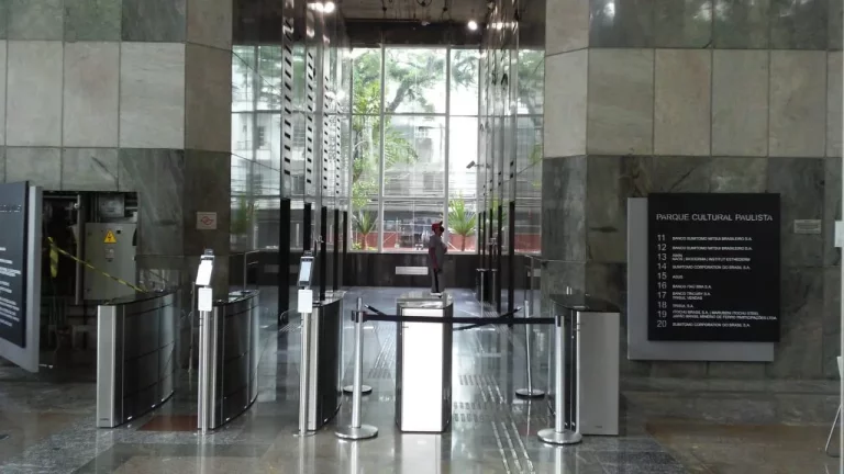 Imagem Laje comercial na Paulista - Casa das Flores