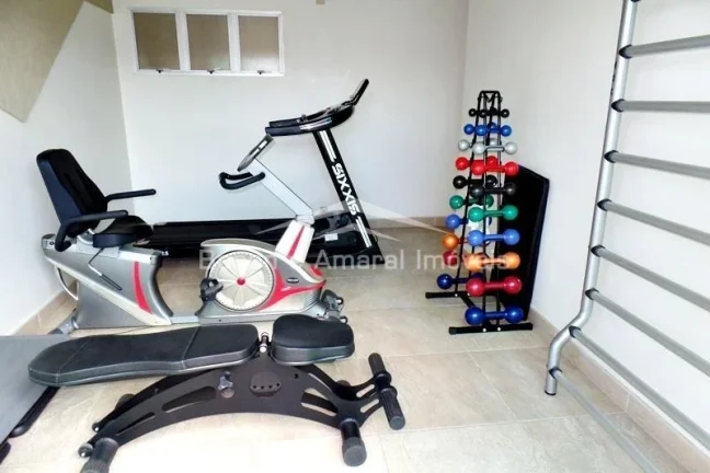 Imagem Apartamento no Cambuí com 3 Dormitórios e Suíte - Conforto e Praticidade em Localização Privilegiada