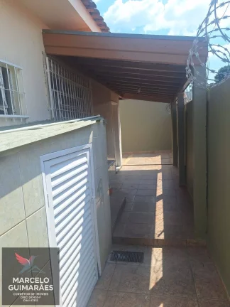 Imagem Casa Jardim Bela Vista 3 Dormitórios sendo 1 Suíte