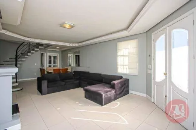 Imagem Casa com 3 dormitórios para alugar, 355 m² por R$ 8.784,00/mês - Protásio Alves - Porto Alegre/RS