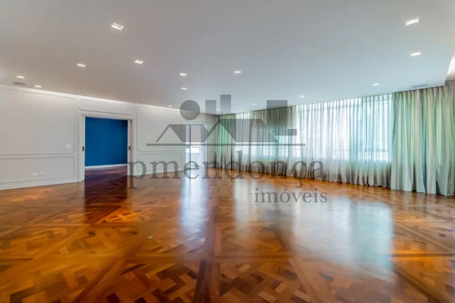 Imagem Apartamento impecável em Higienópolis, com 04 quartos (2 suítes ) e 3 vagas, 452m²