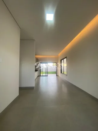 Imagem CASA DISPONIVEL PARA VENDA, NO JARDIM MILÃO, SINOP - MT.