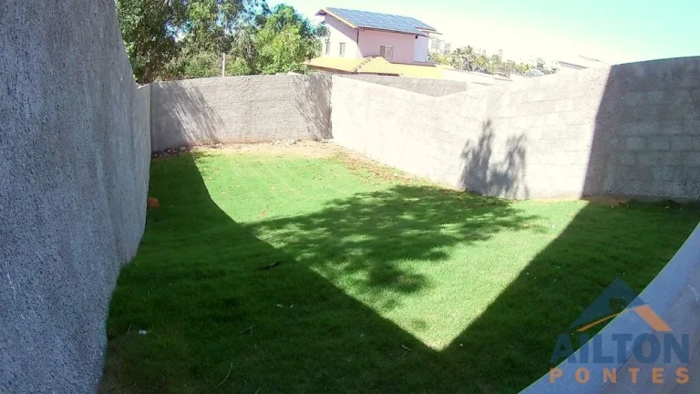 Imagem Casa Duplex com 3 Dormitórios à Venda em Nova Guarapari - Guarapari/ES