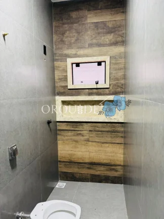 Imagem Casa para venda em Rio Verde-GO, no Jardim Europa: 3 quartos, 1 suíte, 1 sala, 2 banheiros, 2 vagas, 82m²