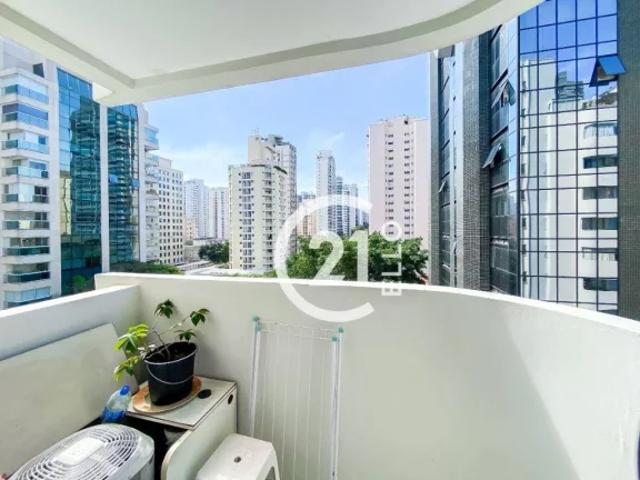 Imagem Apartamento com 2 dormitórios à venda, 60 m² por R$ 850.000,00 - Moema - São Paulo/SP