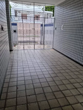 Imagem Casa no Cirurgia - Amplos Espaços e Localização Privilegiada!