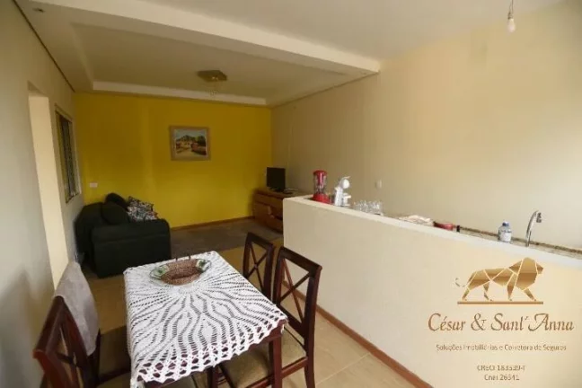 Imagem Casa com 4 dormitórios à venda, 183 m² por R$ 550.000,00 - Jair Rodrigues Pinheiro - Campos do Jordão/SP