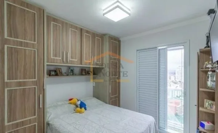 Imagem Apartamento 2 dormitórios, sendo 1 suíte, piso laminado, sala 2 ambientes, varanda gourmet com chu...