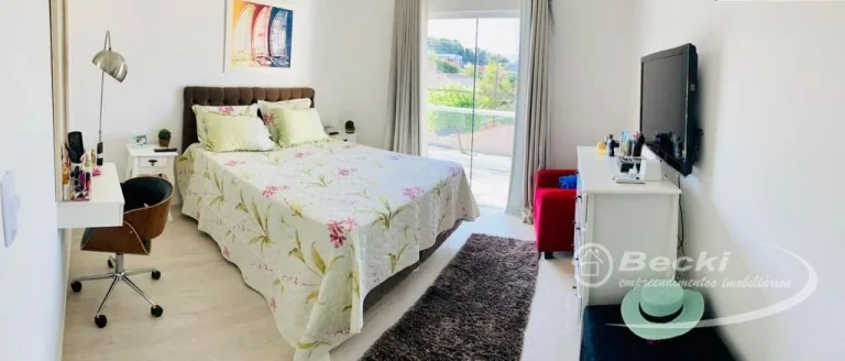 Imagem Casa no bairro Itaum - Joinville