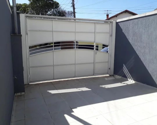 Imagem * CASA NO MONTE KEMEL C/ 3 SUÍTES, 2 VAGAS; QUINTAL C/ CHURRASQUEIRA