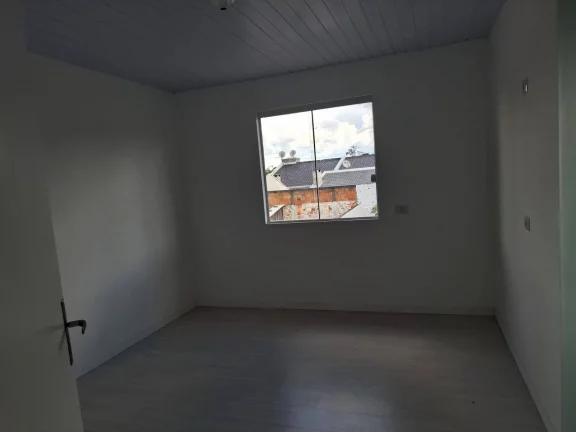 Imagem Sobrado com 4 Quartos no Santa Terezinha - FRG - R$490 mil