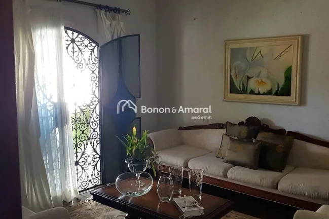 Imagem Casa para alugar no Jardim de Itapoan, em Paulínia. Esta belíssima casa assobradada foi projetada ...
