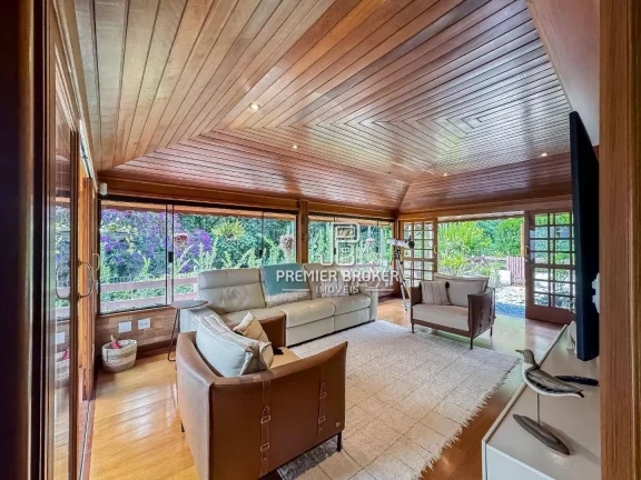 Imagem Casa à venda, 155 m² por R$ 890.000,00 - Quebra Frascos - Teresópolis/RJ