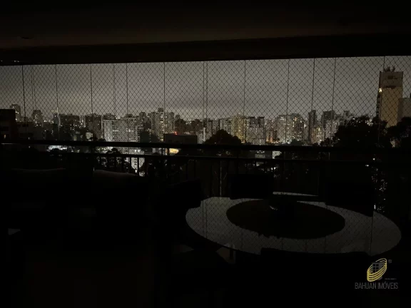 Imagem Apartamento de luxo com 3 quartos e 3 suítes na Vila Andrade, São Paulo - SP: 122m², 4 banheiros e 2 vagas de garagem!