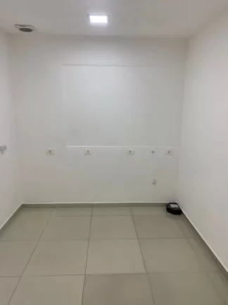 Imagem Salão para alugar, 120 m² por R$ 25.300,00/mês - Vila Romanópolis - Ferraz de Vasconcelos/SP