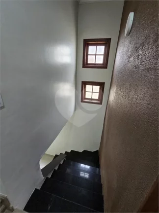 Imagem Casa à venda com 3 quartos, sendo 1 suíte, em Vila São Francisco, São Paulo - SP