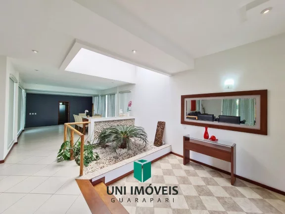 Imagem Casa com excelente terreno em condomínio fechado a venda em Guarapari - Lagoa da Praia