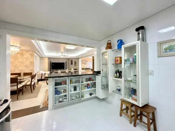 Imagem Apartamento 4 Dormitórios - Bairro Navegantes