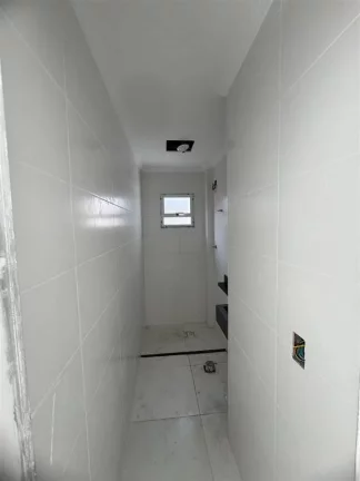 Imagem CASA COM 34.27 m² - BOQUEIRAO - PRAIA GRANDE SP