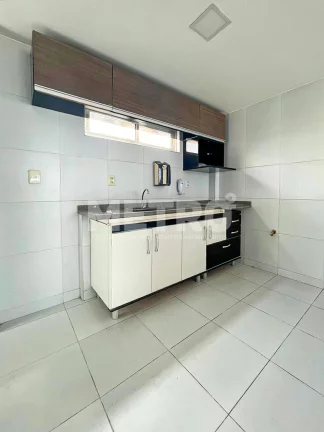 Imagem Apartamento para locação no Ed. Santa Cecília com 3 quartos, Petrolina-PE