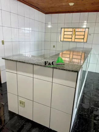 Imagem Casa Comercial para Venda em Limeira, Jardim Vista Alegre, 2 dormitórios, 3 banheiros, 2 vagas