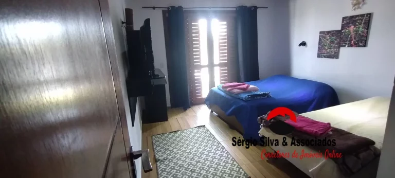 Imagem Casa a Venda Localizado na Região da Nova Suiça em Campos do Jordão -SP.