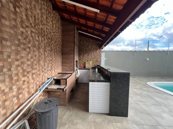 Imagem Este incrível imóvel está venda no bairro Estância Flora Rica em Peruíbe