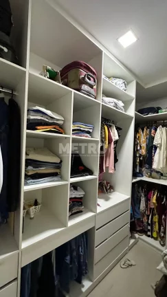 Imagem Venda, casa, 3 quartos, sendo todos suítes, uma com closet, Varanda gourmet clim