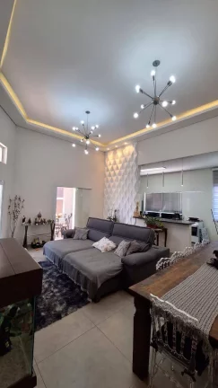 Imagem Linda casa térrea à venda - com piscina - no Vista Alegre em Bragança