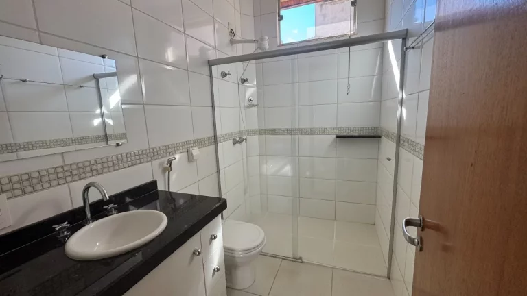 Imagem Casa de vila para venda em Santo Agostinho com 3 quartos, sendo 1 suíte, 232m2