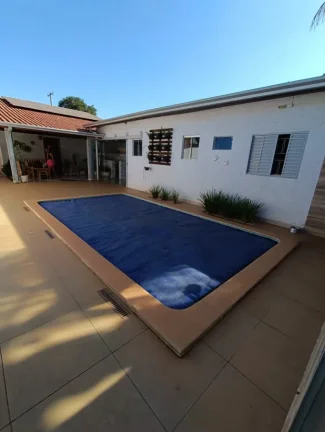 Imagem Casa para Venda em Três Lagoas / MS no bairro Vila Haro