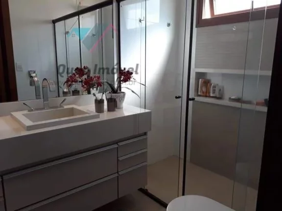 Imagem Casa de Luxo em Condomínio Pitangueiras: 3 quartos, 3 suítes, 2 salas, 3 banheiros, 4 vagas, 254m² em Ribeirão Preto-SP!