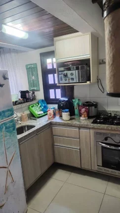 Imagem Sobrado com 2 dormitórios à venda, 71 m² por R$ 450.000,00 - Martim de Sá - Caraguatatuba/SP