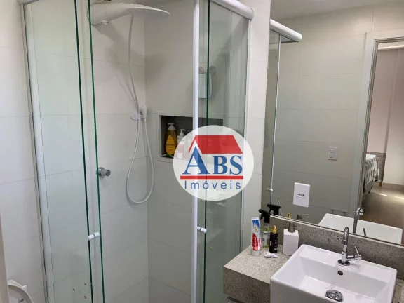 Imagem Apartamento Porteira Fechada com 1 dorm à venda, 42 m² por R$ 383.000 - Marapé - Santos/SP a três quadras da praia