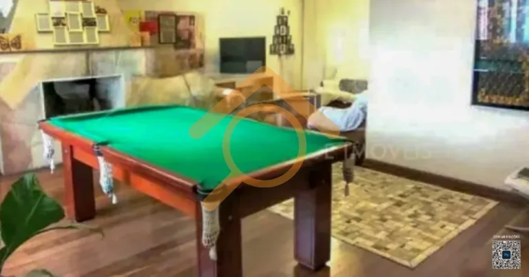Imagem Casa de luxo em Interlagos: 4 quartos, 2 suítes, 3 salas, 5 banheiros, 6 vagas, 350m² de área - São Paulo-SP.