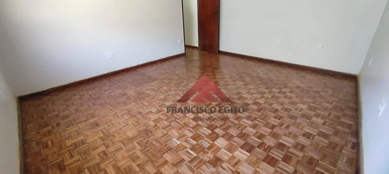 Imagem Casa com 4 dormitórios à venda, 243 m² por R$ 380.000,00 - Barreto - Niterói/RJ