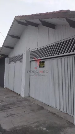 Imagem Casa de 3 Quartos, 2 Suites, churrasqueira, no Bairro Jardim Rony, Guaratinguetá