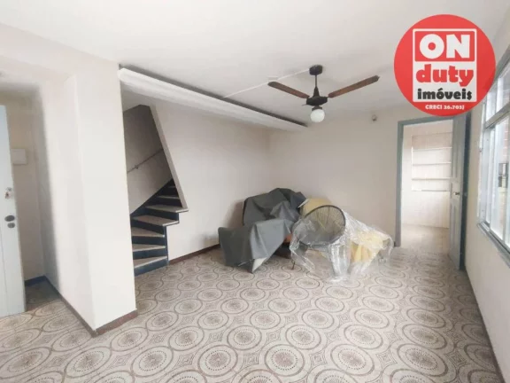 Imagem Sobrado com 2 quartos por R$ 1.500.000 no Embaré em Santos