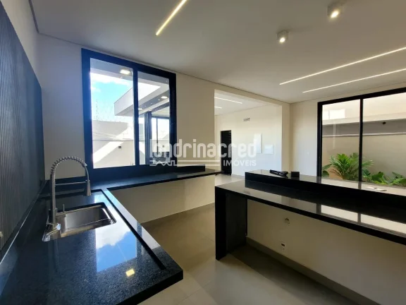 Imagem Casa de Alto Padrão com Piscina Aquecida no Condomínio Aranguá Tauá – Sofisticação e Qualidade de Vida em Londrina