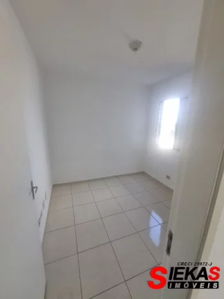 Imagem Casa em Condomínio à Venda em Itaquera, São Paulo-SP: 2 Quartos, 1 Sala, 1 Banheiro, 1 Vaga, 70m². Imperdível!