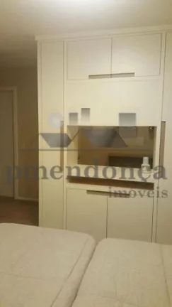 Imagem Apartamento amplo com living para dois ambientes, 03 dormitórios sendo 01 suíte, cozinha e área d...