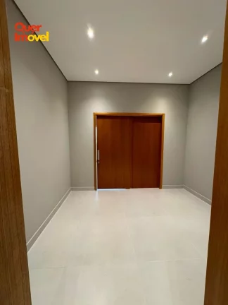 Imagem Residência Exclusiva em Condomínio de Luxo em Ribeirão Preto-SP, Vila do Golf: 4 quartos, 4 suítes, 2 salas, 5 banheiros, 4 vagas, 288,11 m².