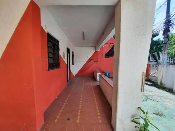 Imagem Casa com 3 dormitórios à venda, 80 m² por R$ 390.000,00 - Camarão - São Gonçalo/RJ